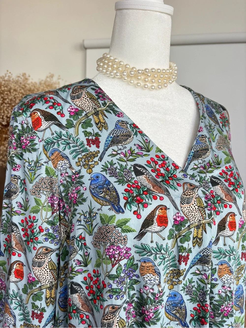 J.Jill S Bird Botanical Print Top Blouse 3/4 Sleeve EcoVero Viscose Old Money - Picture 12 of 13
